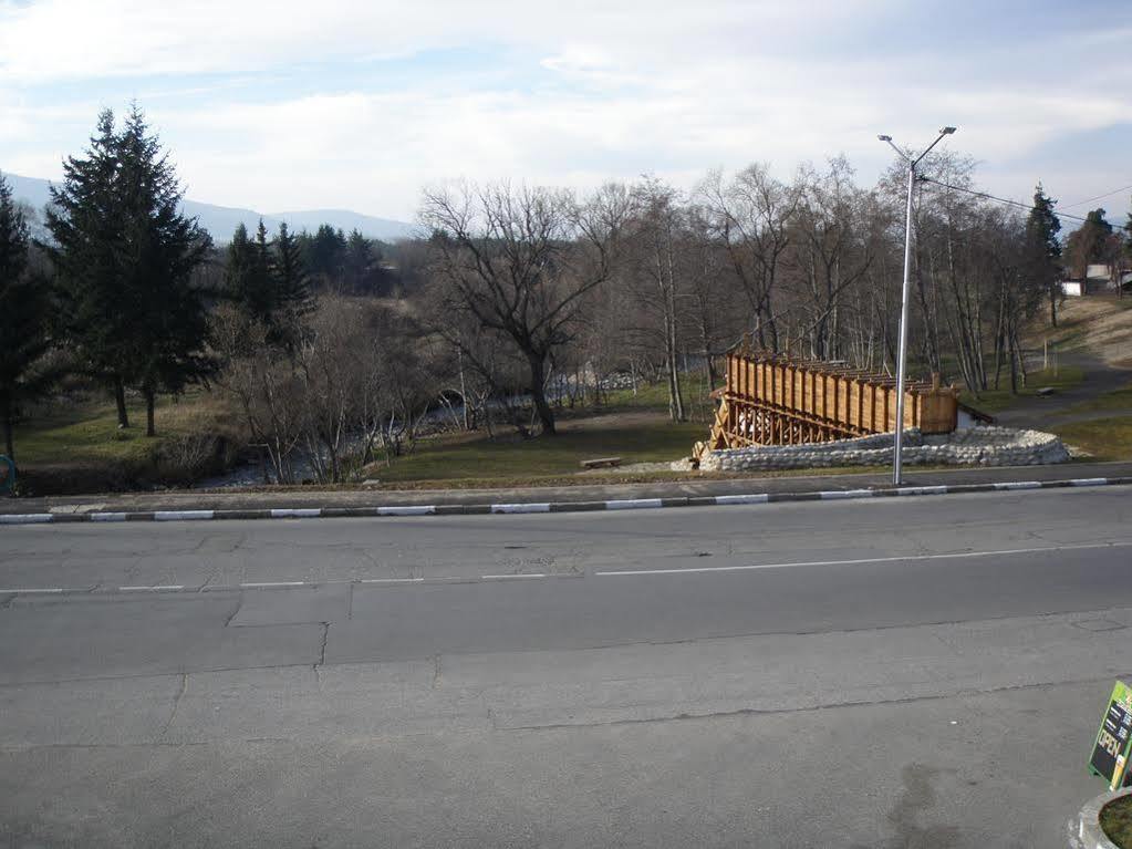 Bistrica Hotel 萨莫科夫 外观 照片