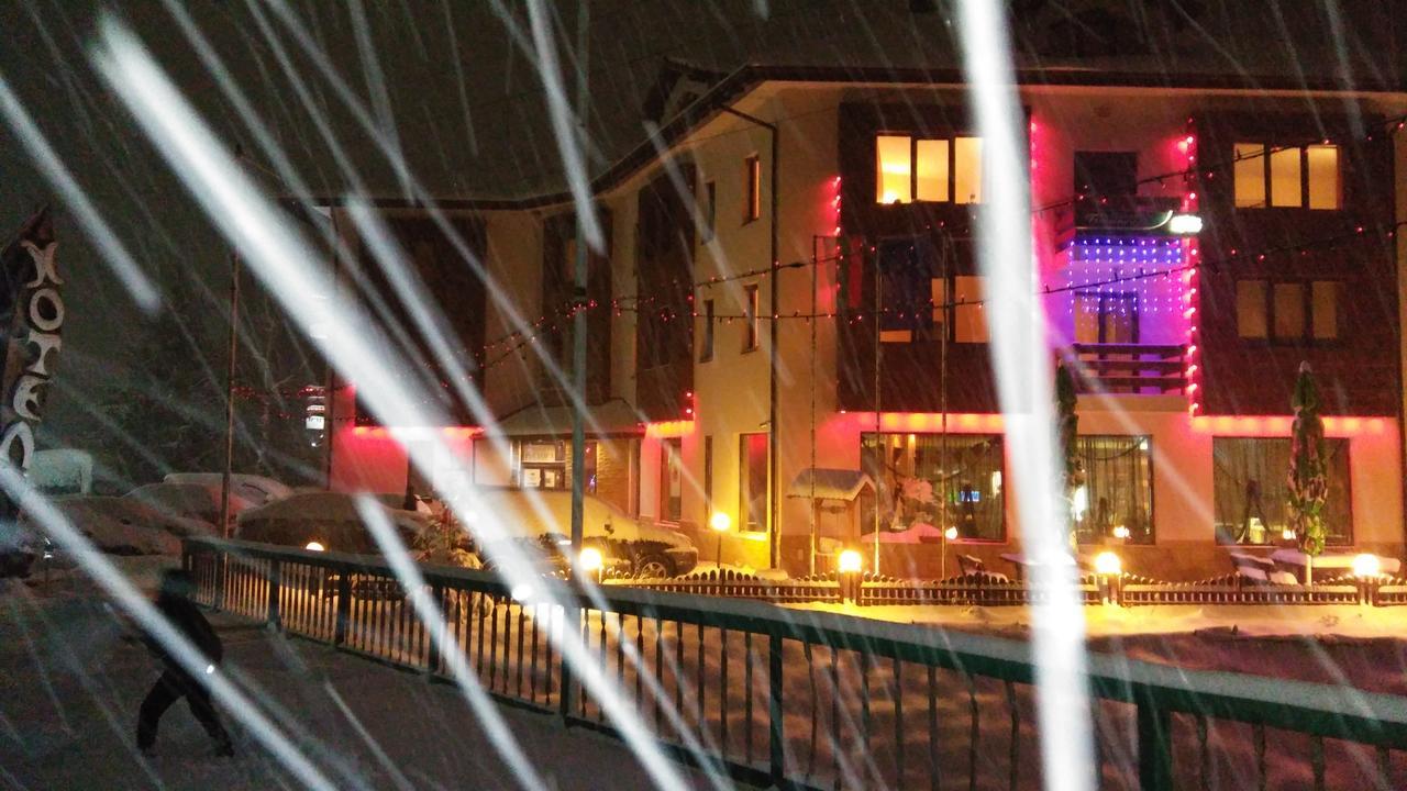 Bistrica Hotel 萨莫科夫 外观 照片
